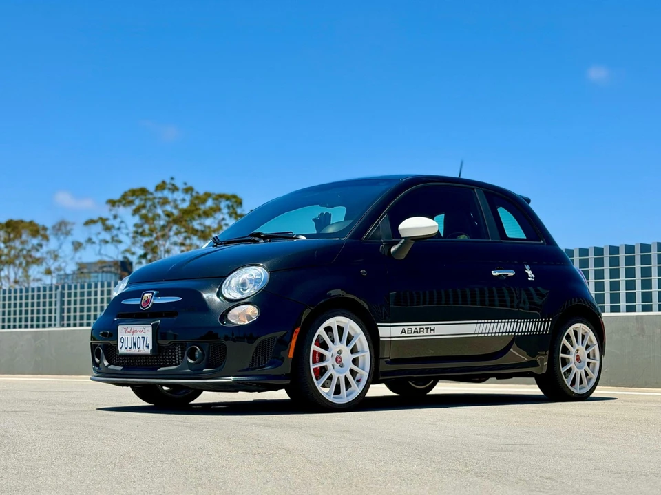 2012 Fiat Abarth 500 - Image 8 of 30