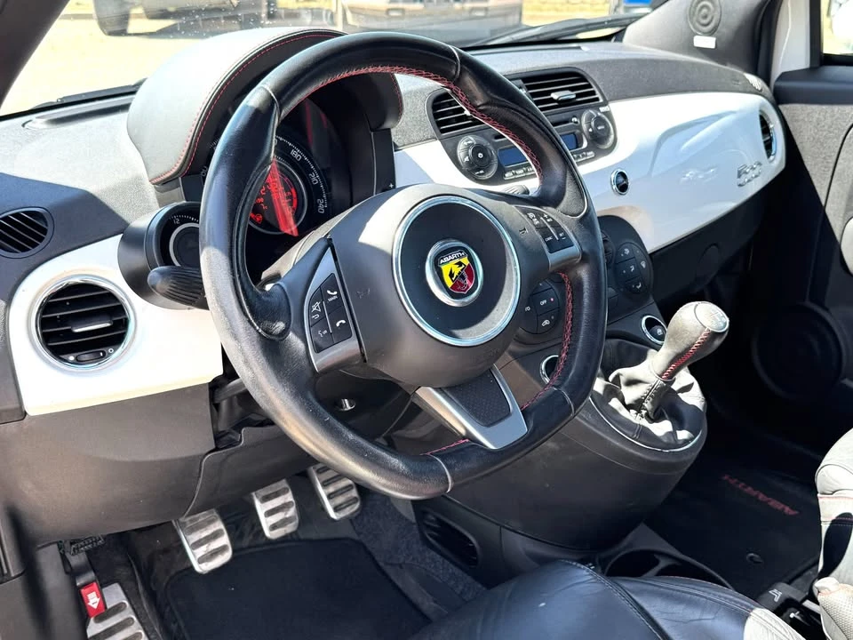 2012 Fiat Abarth 500 - Image 7 of 18