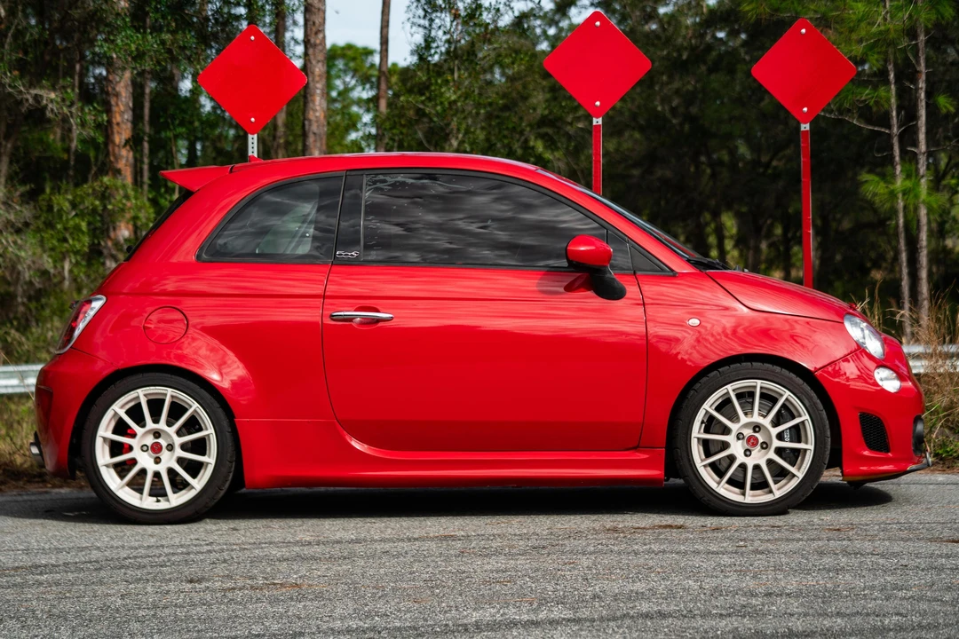2012 Fiat Abarth 500 - Image 3 of 31