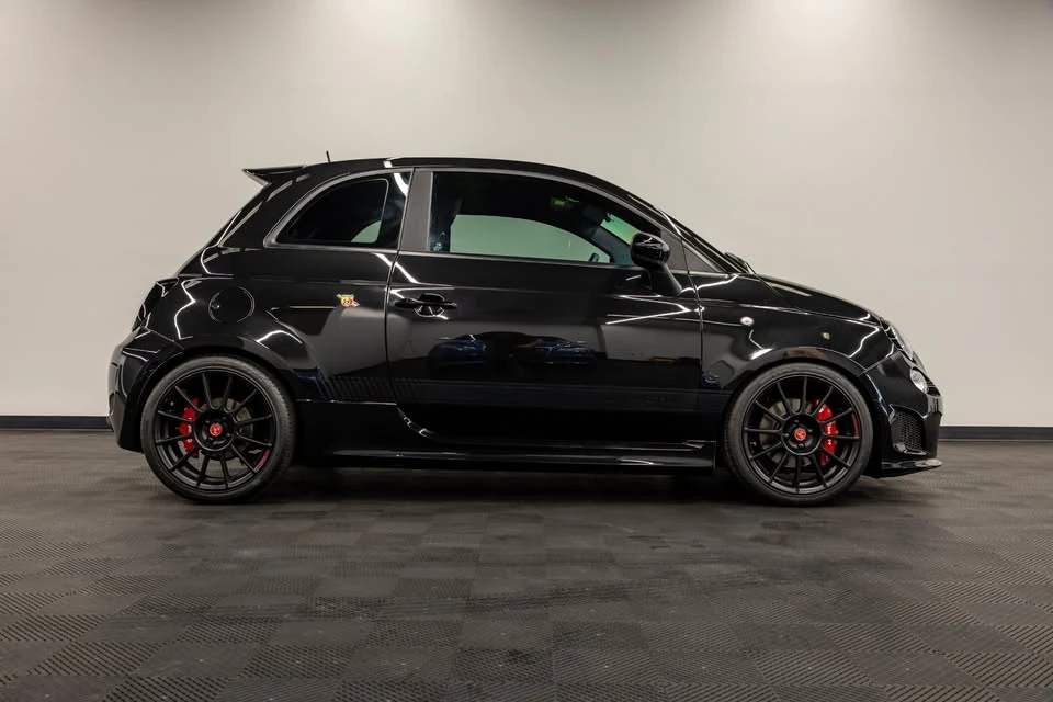 2012 Fiat Abarth 500 - Image 2 of 20