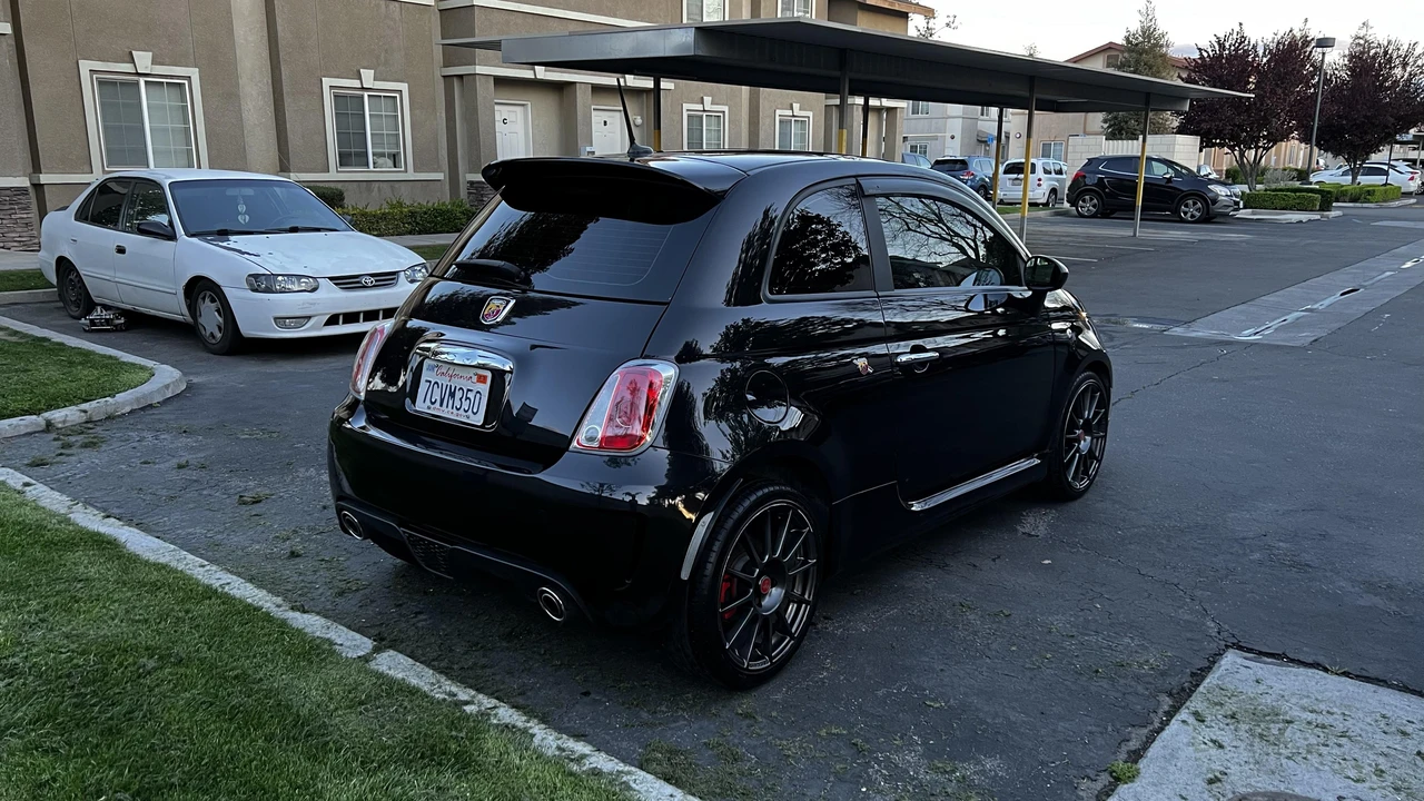 2012 Fiat Abarth 500 - Image 7 of 31