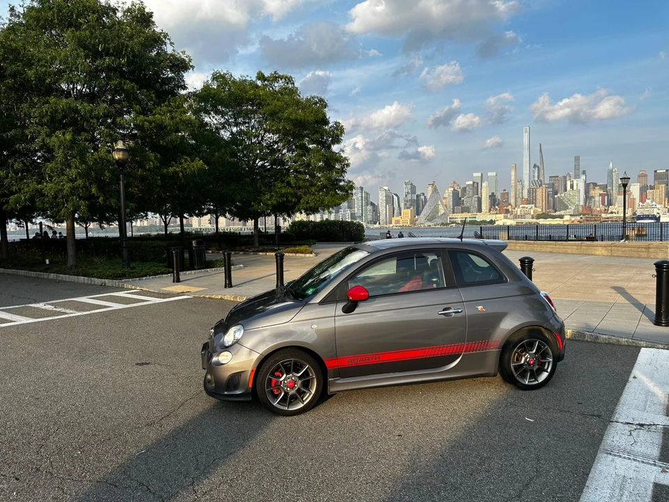 2012 Fiat Abarth 500 - Image 10 of 31