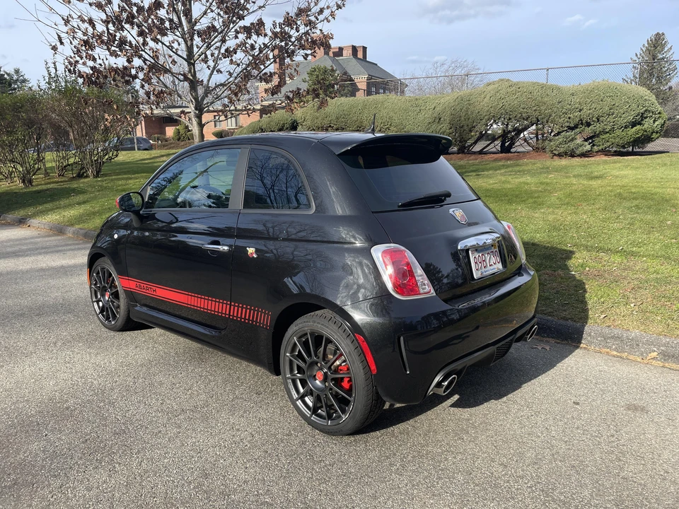 2012 Fiat Abarth 500 - Image 11 of 31