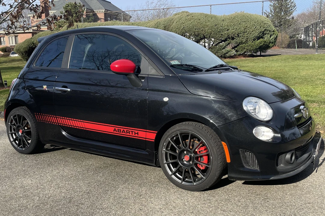2012 Fiat Abarth 500 - Image 3 of 31