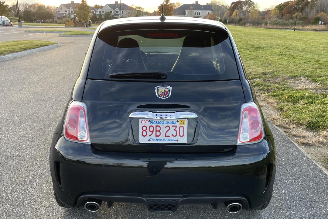 2012 Fiat Abarth 500 - Image 5 of 31