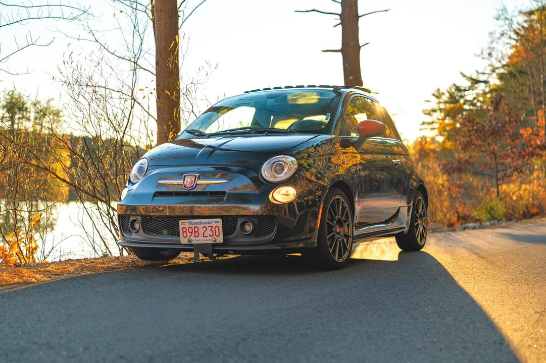 2012 Fiat Abarth 500 - Image 8 of 31