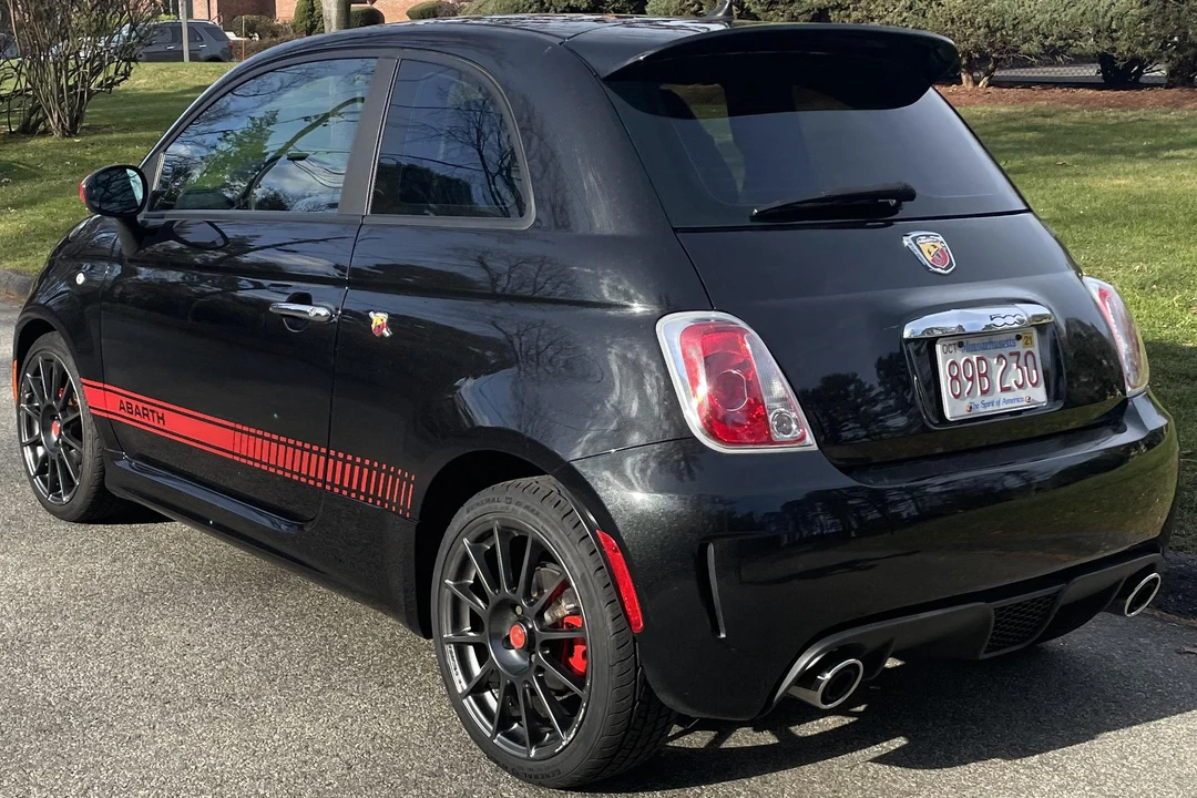 2012 Fiat Abarth 500 - Image 4 of 31