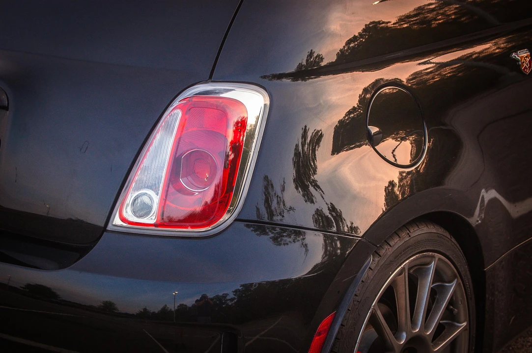 2012 Fiat Abarth 500 - Image 31 of 31