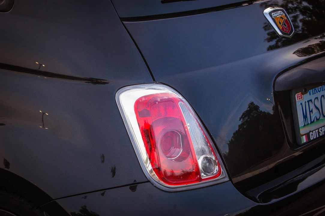 2012 Fiat Abarth 500 - Image 30 of 31