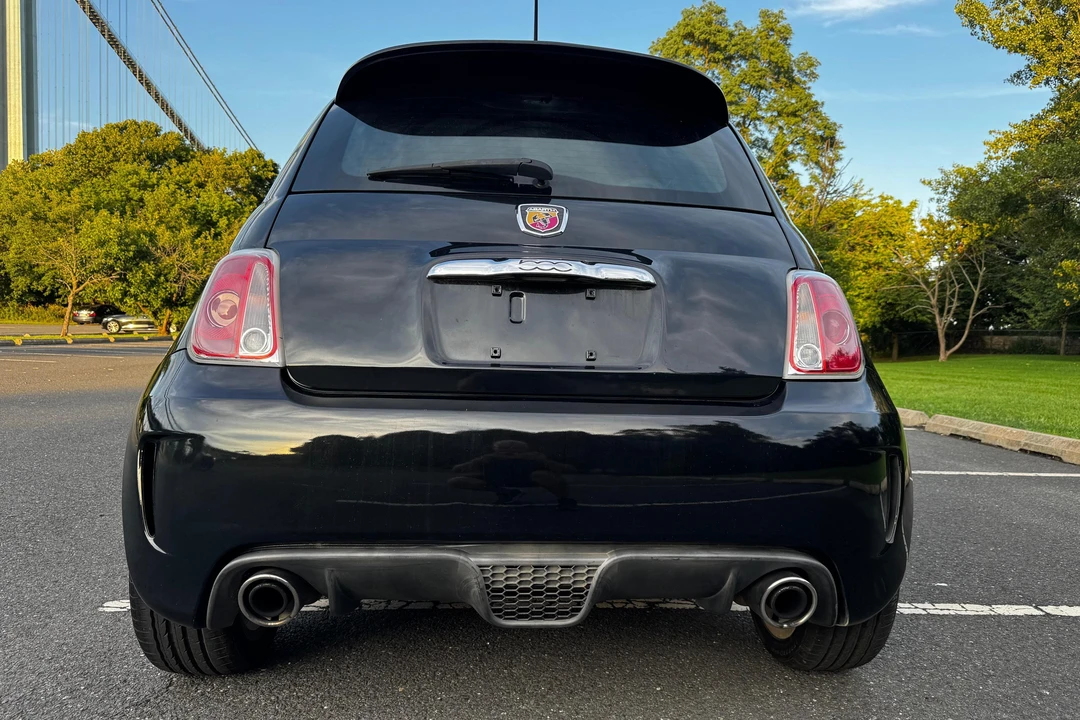 2012 Fiat Abarth 500 - Image 5 of 31
