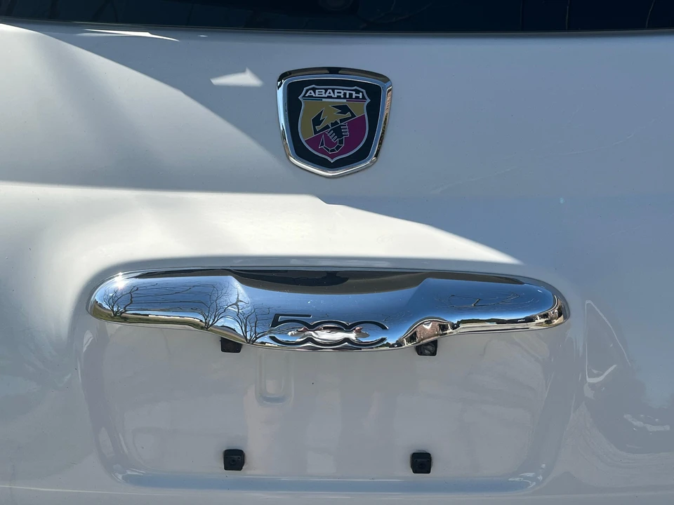 2012 Fiat Abarth 500 - Image 24 of 31