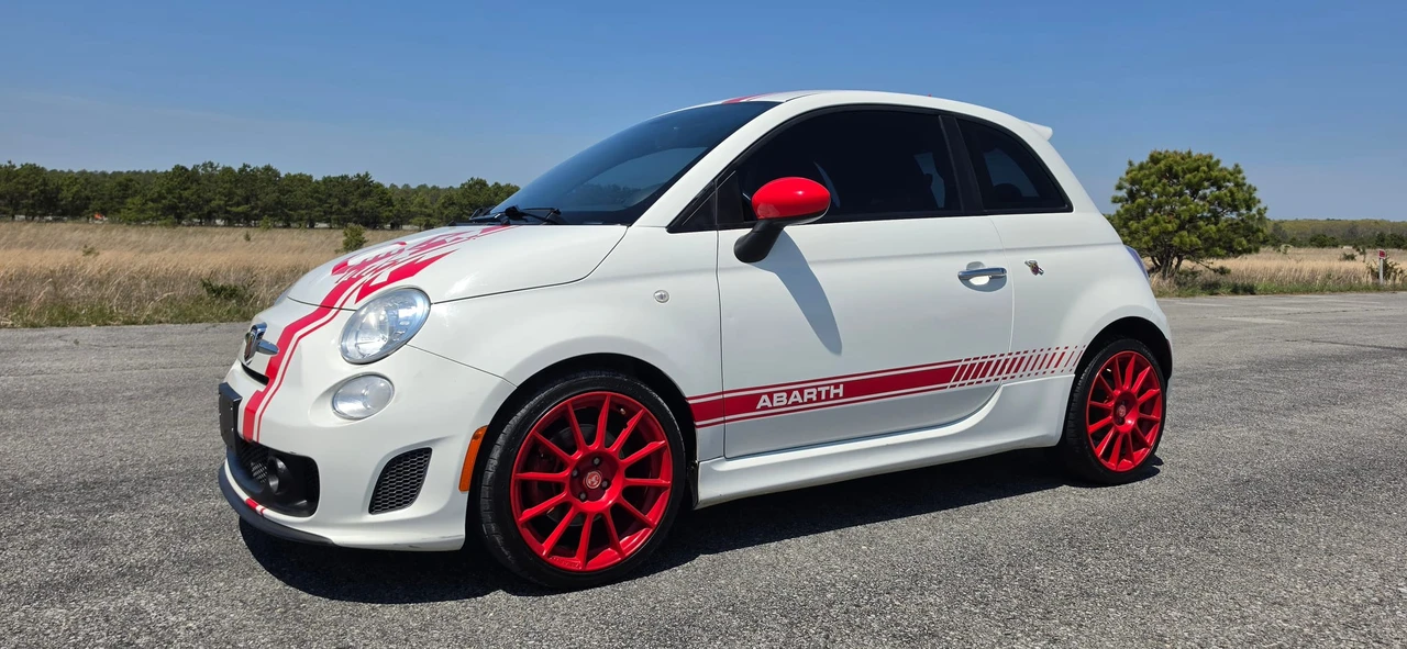 2012 Fiat Abarth 500 - Image 2 of 31