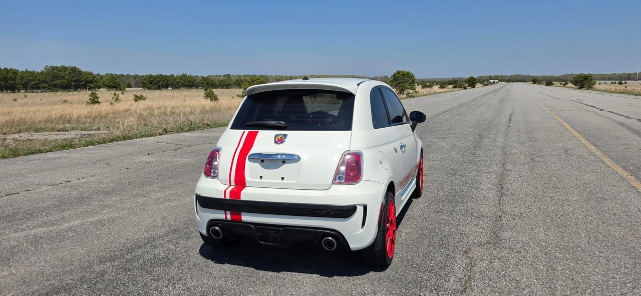 2012 Fiat Abarth 500 - Image 28 of 31