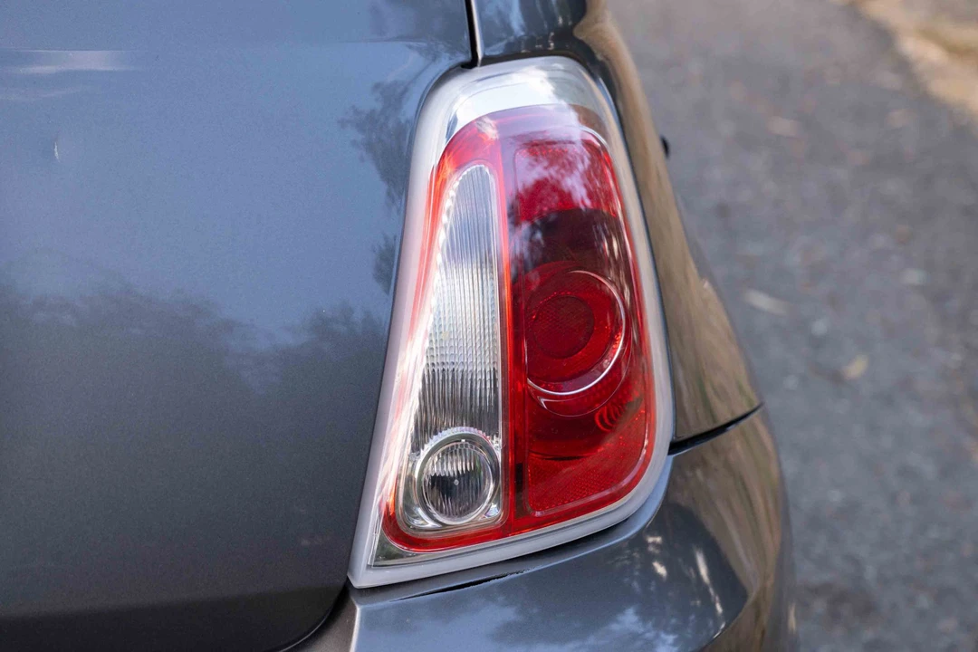 2012 Fiat Abarth 500 - Image 20 of 31