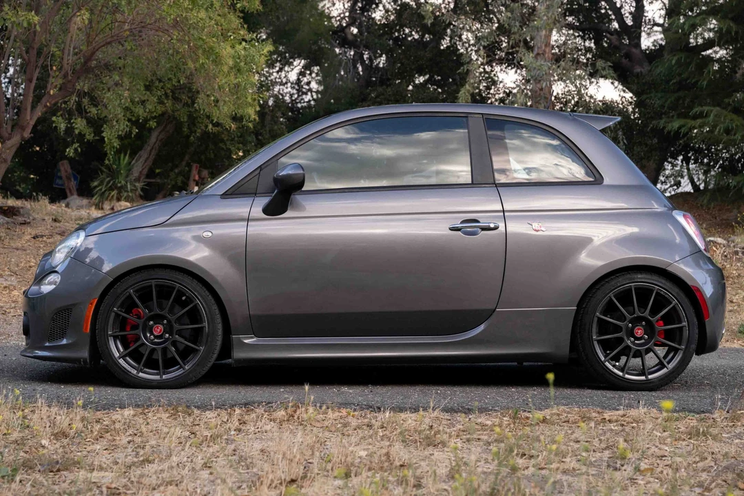2012 Fiat Abarth 500 - Image 6 of 31