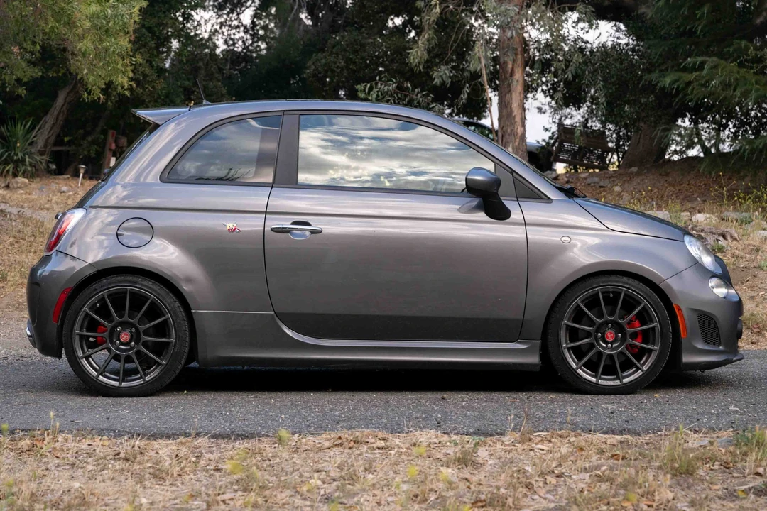 2012 Fiat Abarth 500 - Image 11 of 31