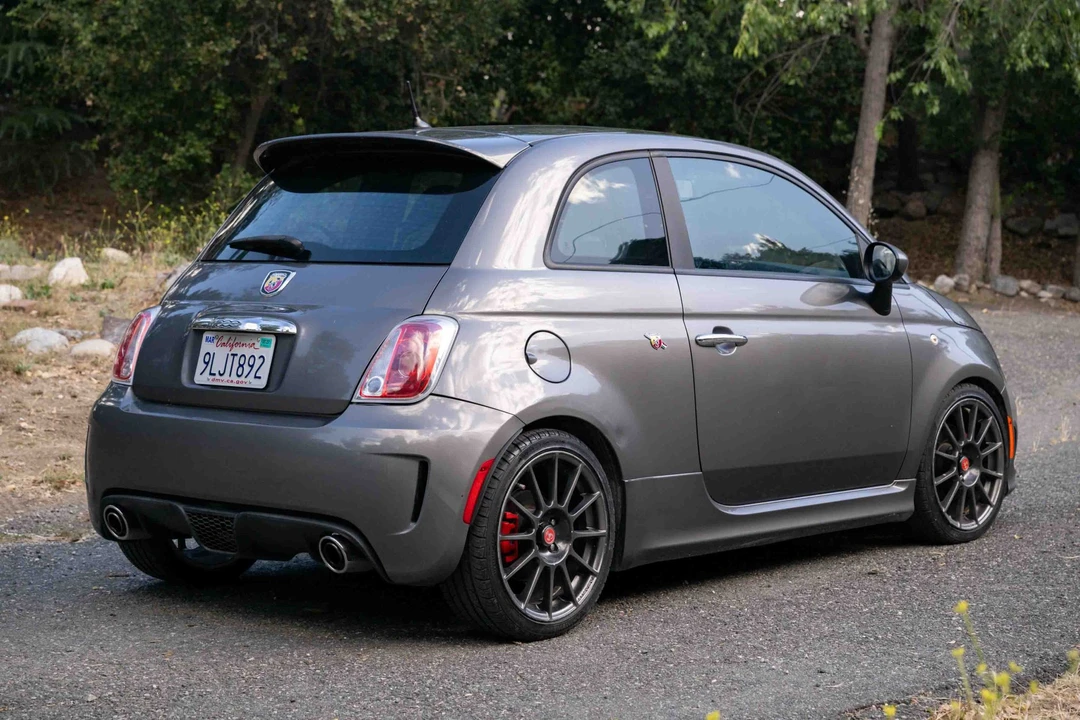 2012 Fiat Abarth 500 - Image 10 of 31
