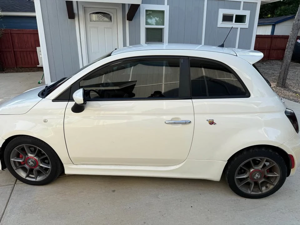 2012 Fiat Abarth 500 - Image 6 of 13