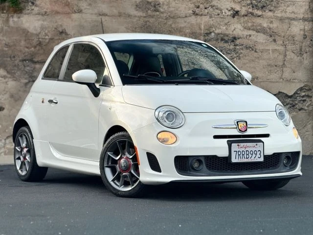 2012 Fiat Abarth 500 - Image 2 of 21