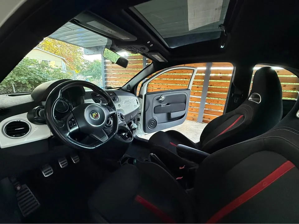 2012 Fiat Abarth 500 - Image 7 of 20