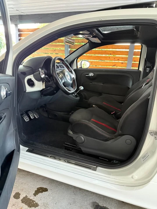 2012 Fiat Abarth 500 - Image 9 of 20