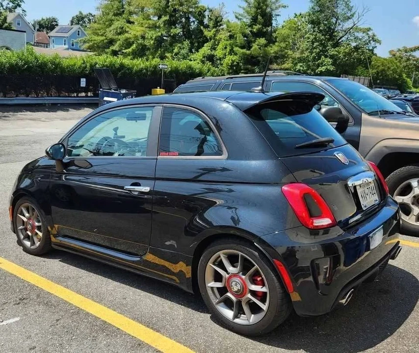 2012 Fiat Abarth 500 - Image 2 of 5