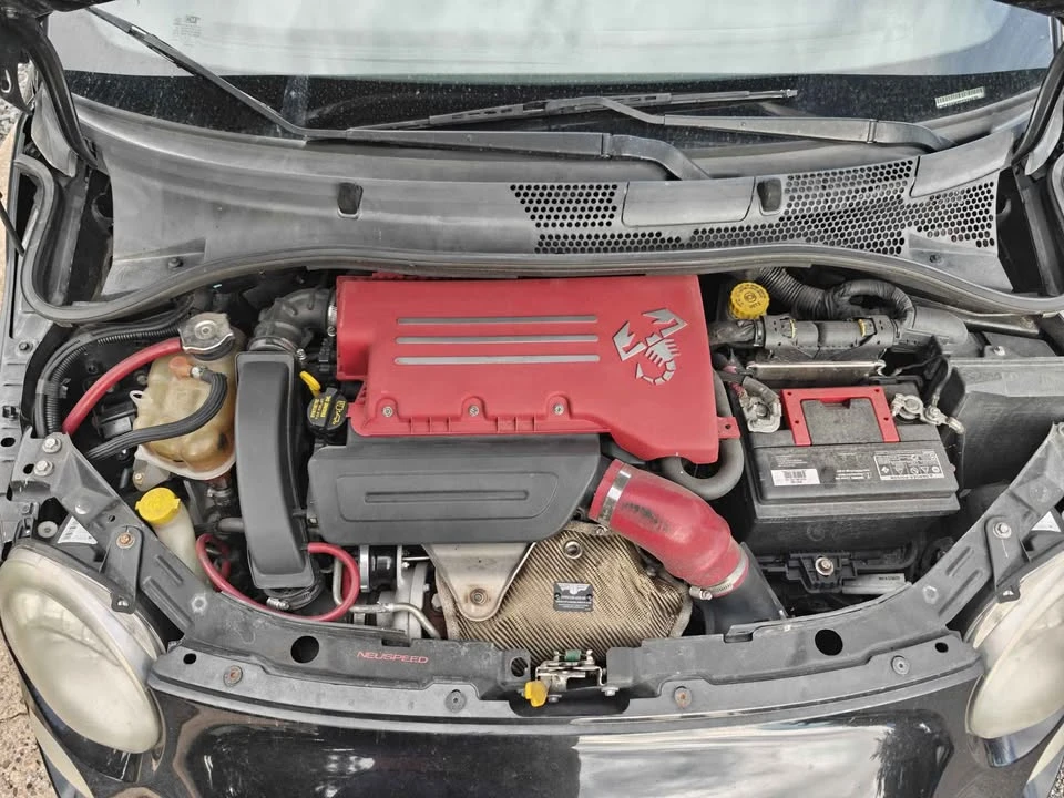 2012 Fiat Abarth 500 - Image 3 of 8