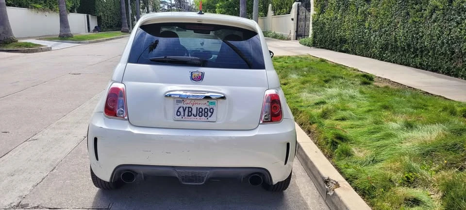 2012 Fiat Abarth 500 - Image 6 of 6