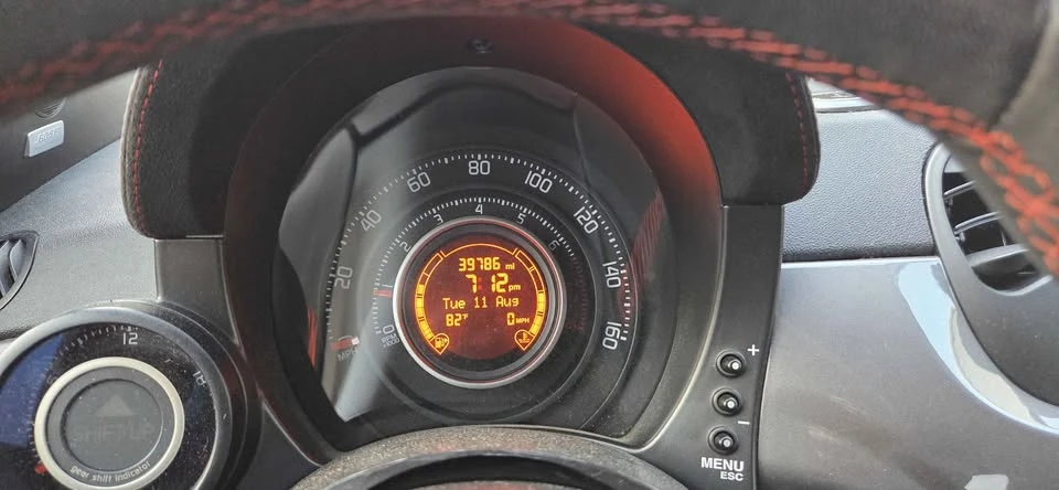 2012 Fiat Abarth 500 - Image 11 of 14