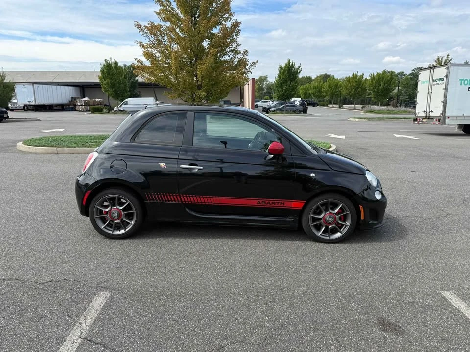 2012 Fiat Abarth 500 - Image 7 of 19