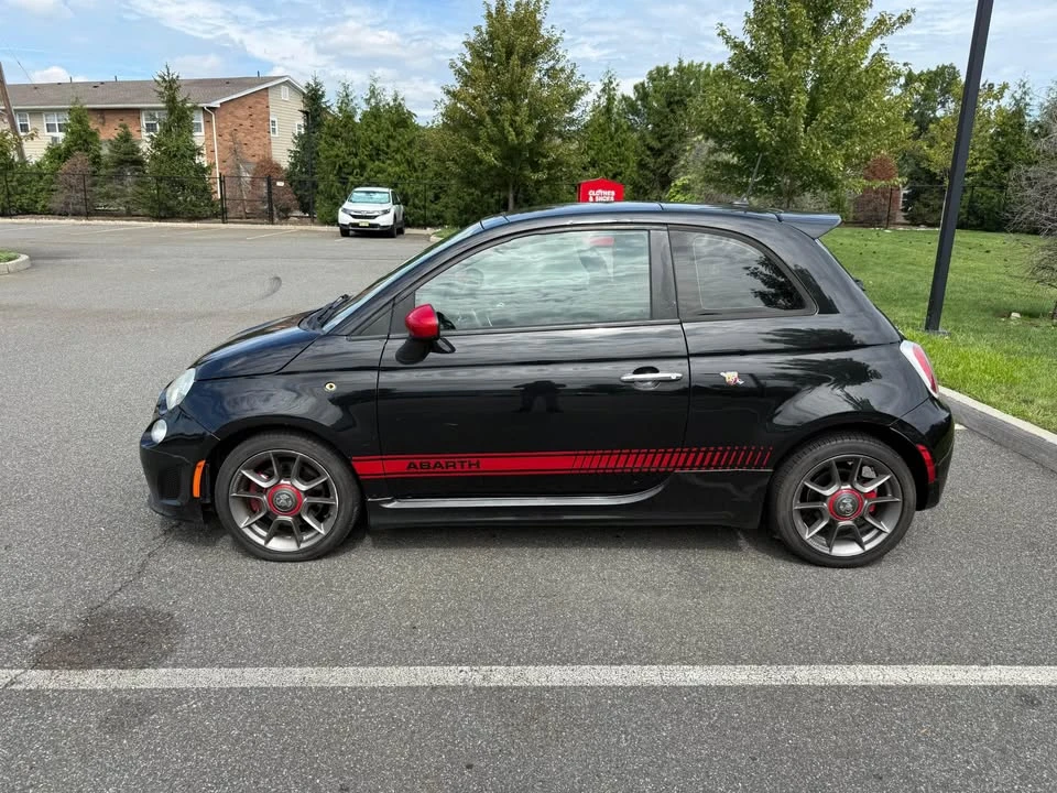 2012 Fiat Abarth 500 - Image 2 of 16