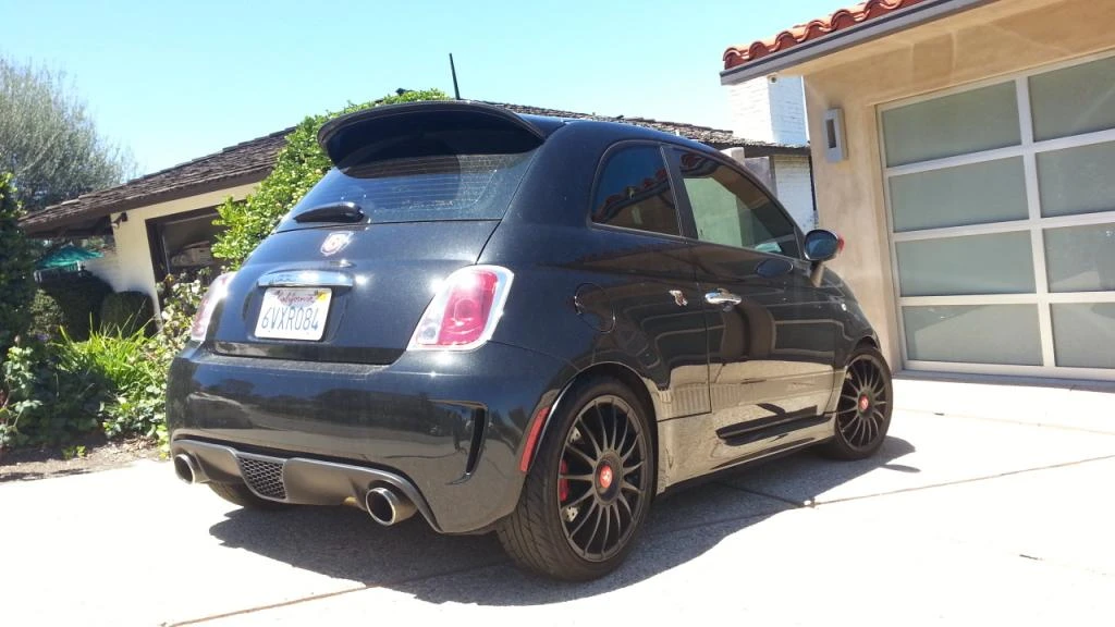2012 Fiat Abarth 500 - Image 2 of 9