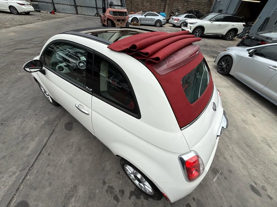 2012 Fiat 500 - Image 9 of 26