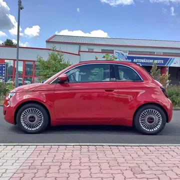 2012 Fiat 500 Easy Hatchback 2D