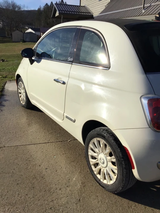 2012 Fiat 500 - Image 9 of 11