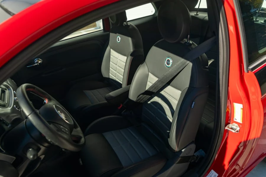 2012 Fiat 500 - Image 30 of 31