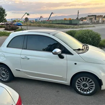 2012 Fiat 500 Lounge Hatchback 2D