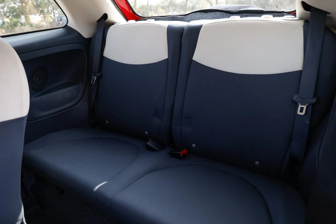 2012 Fiat 500 - Image 7 of 12