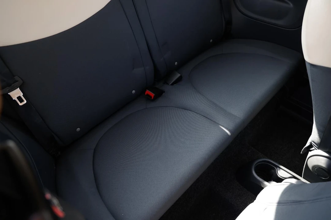 2012 Fiat 500 - Image 11 of 12