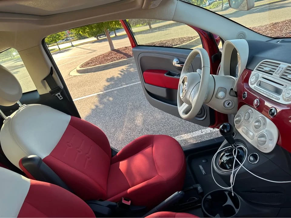 2012 Fiat 500 - Image 7 of 9