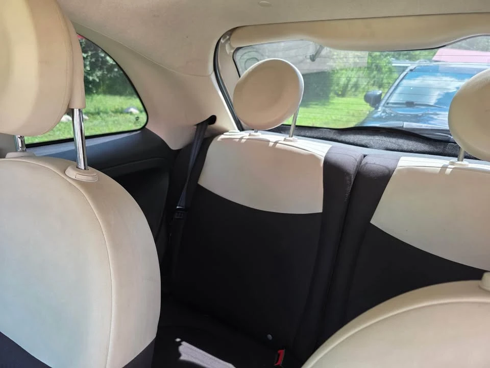 2012 Fiat 500 - Image 9 of 11