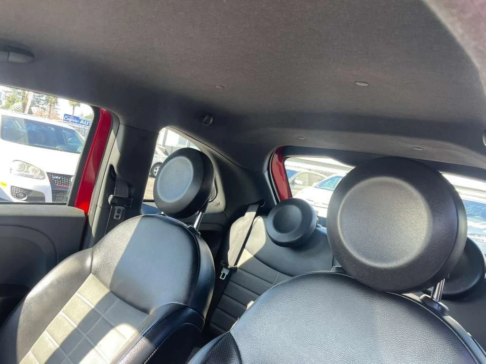 2012 Fiat 500 - Image 11 of 17