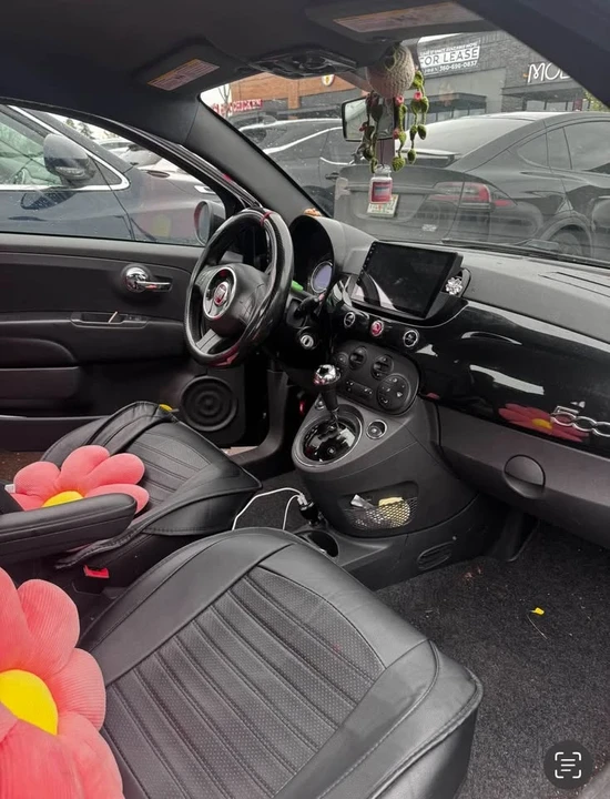 2012 Fiat 500 - Image 2 of 5