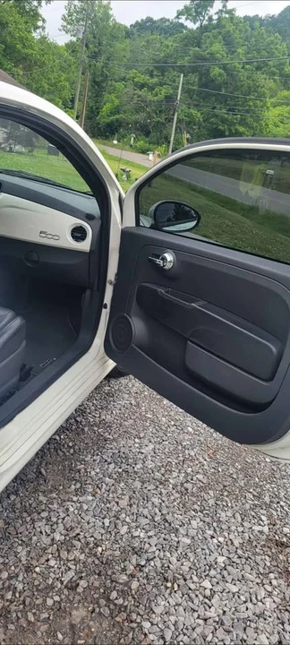2012 Fiat 500 - Image 2 of 9