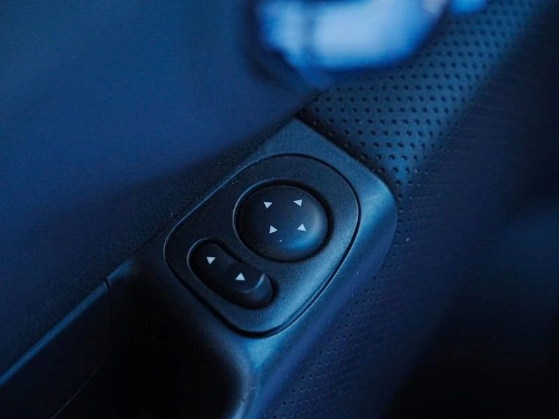 2012 Fiat 500 - Image 10 of 15