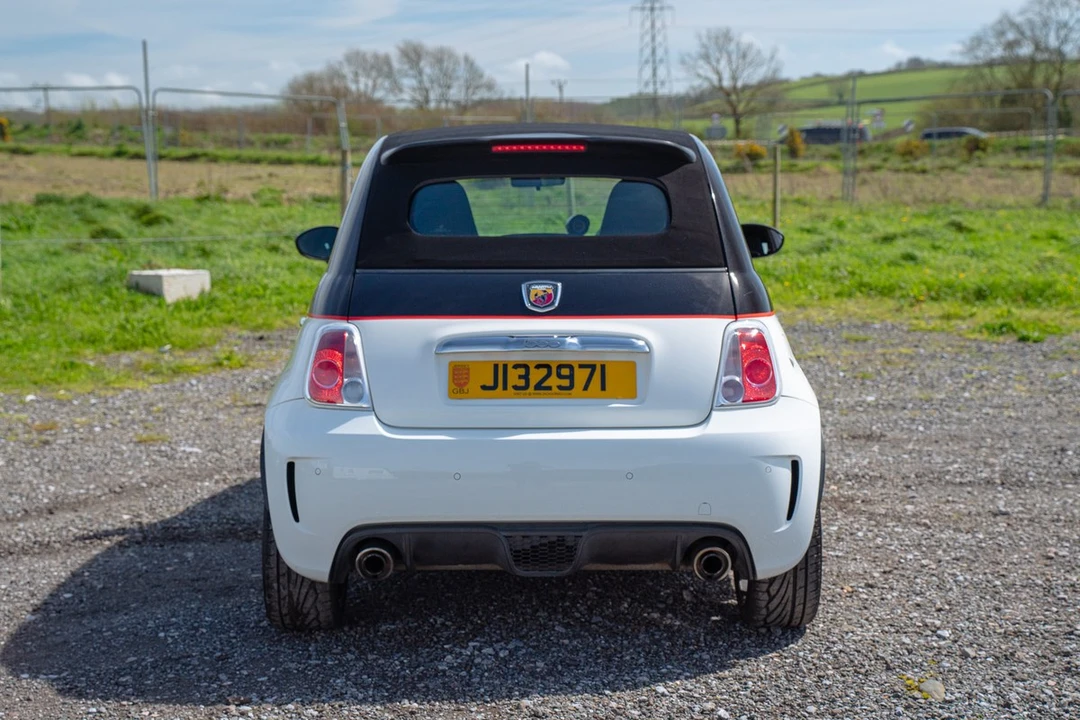 2012 Fiat Abarth 500 - Image 18 of 30