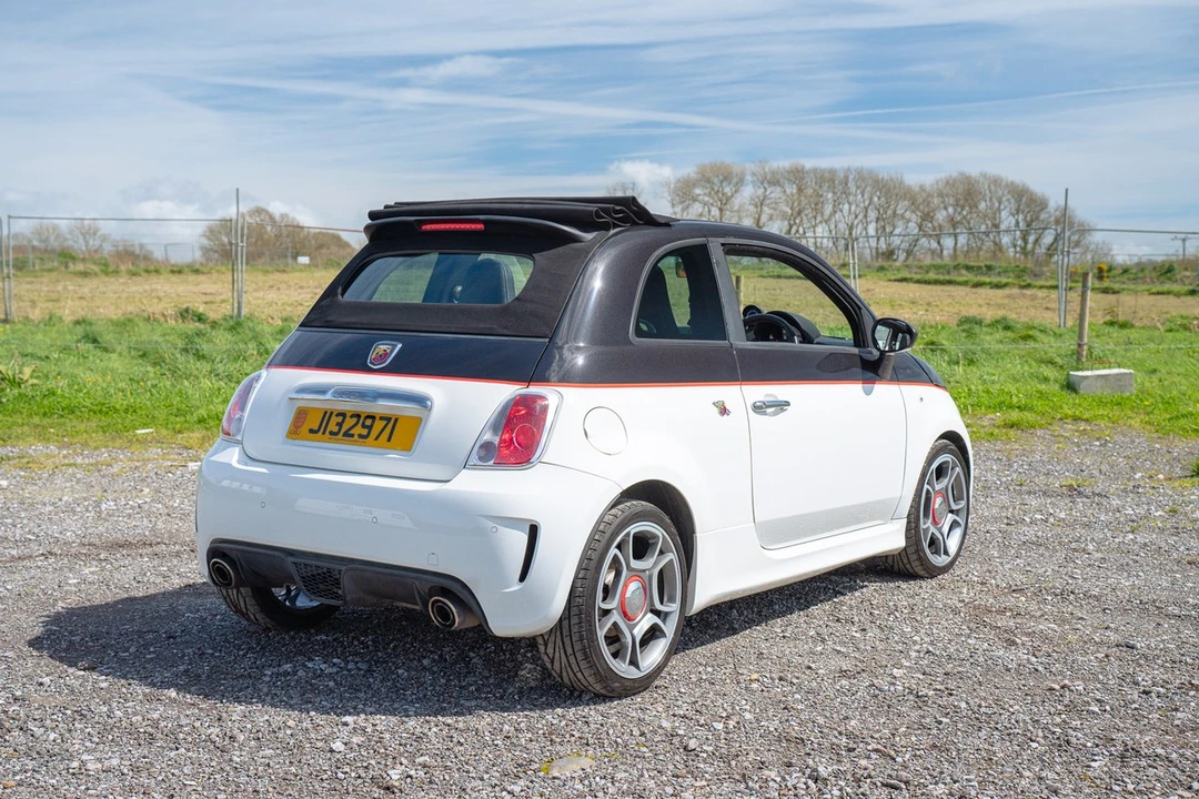 2012 Fiat Abarth 500 - Image 15 of 30