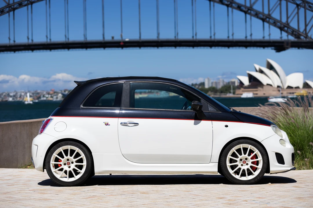 2012 Fiat Abarth 500 - Image 12 of 31