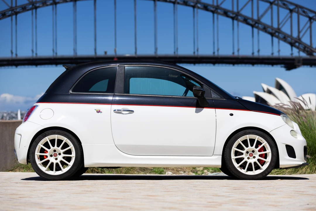 2012 Fiat Abarth 500 - Image 4 of 31