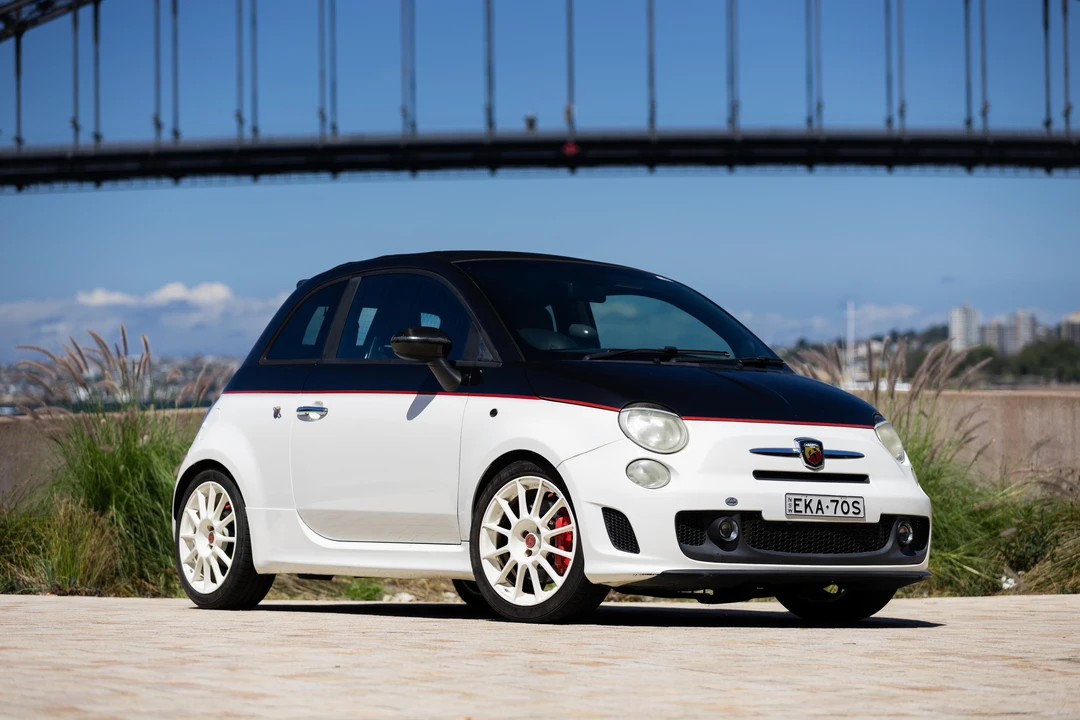 2012 Fiat Abarth 500 - Image 24 of 31